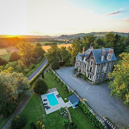 Manoir Des Reves Sauvages Hotell Parentignat Exteriör bild