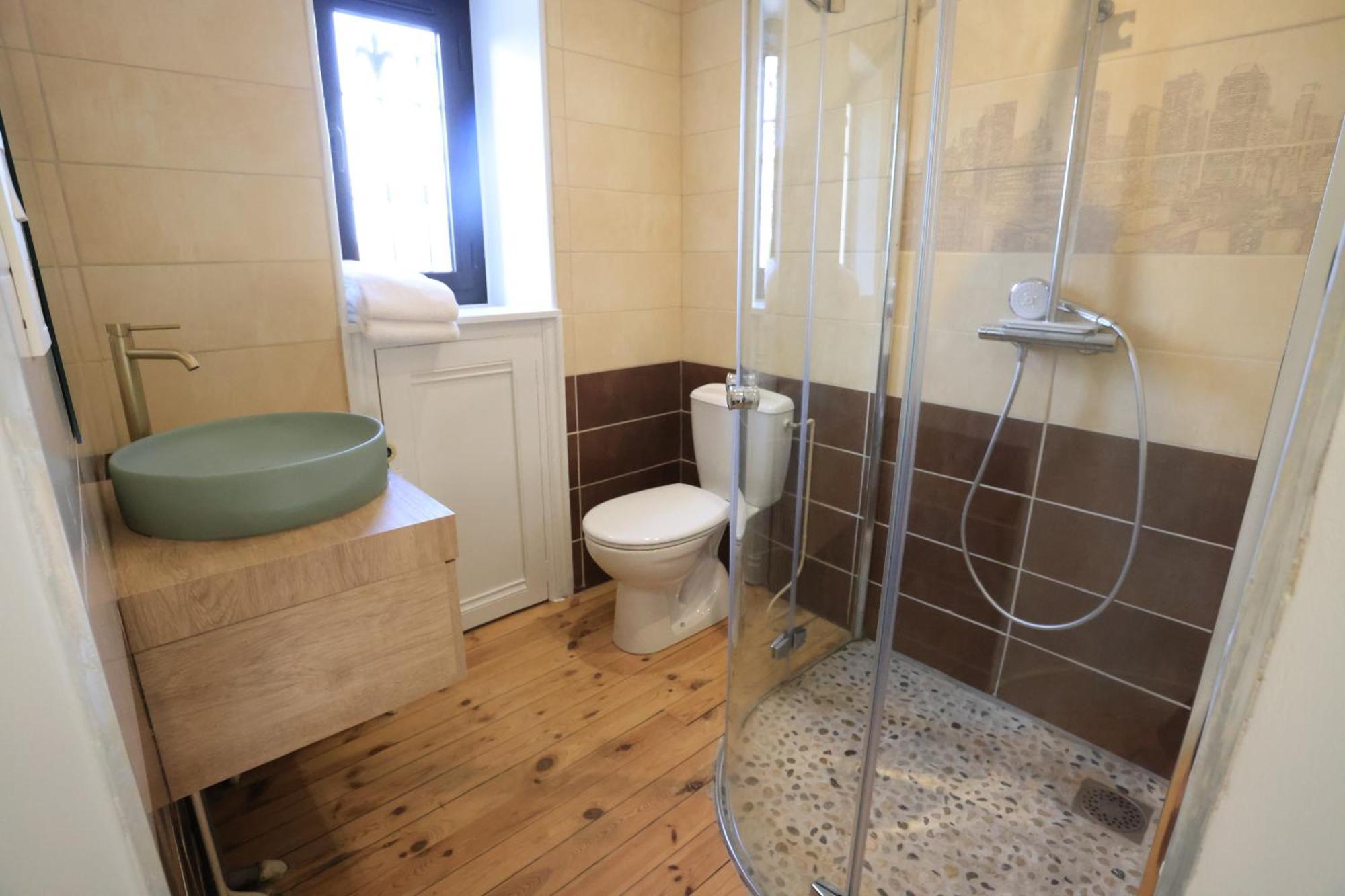 Manoir Des Reves Sauvages Hotell Parentignat Rum bild